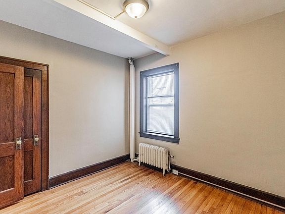 3rd image of 2464 Harney St APT 36