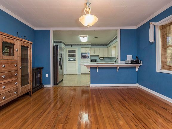 5th image of 2513 N Curtis Dr