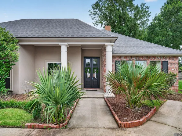 13088 Dutchtown Lakes Dr, Geismar, LA 70734