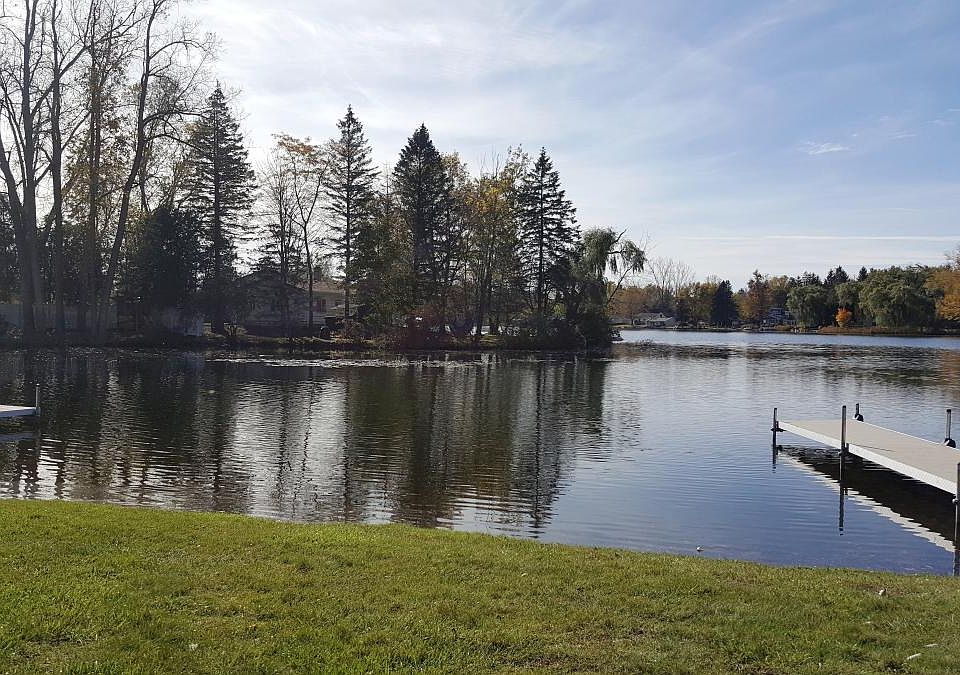 1st image of 1862 Lake Pointe Dr #200