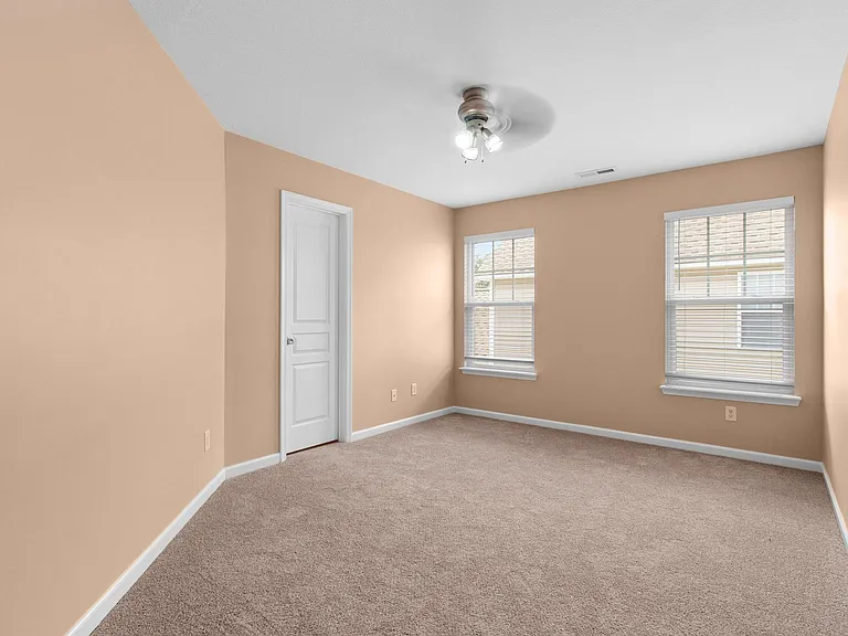 249 W Gilbert St — Photo 21