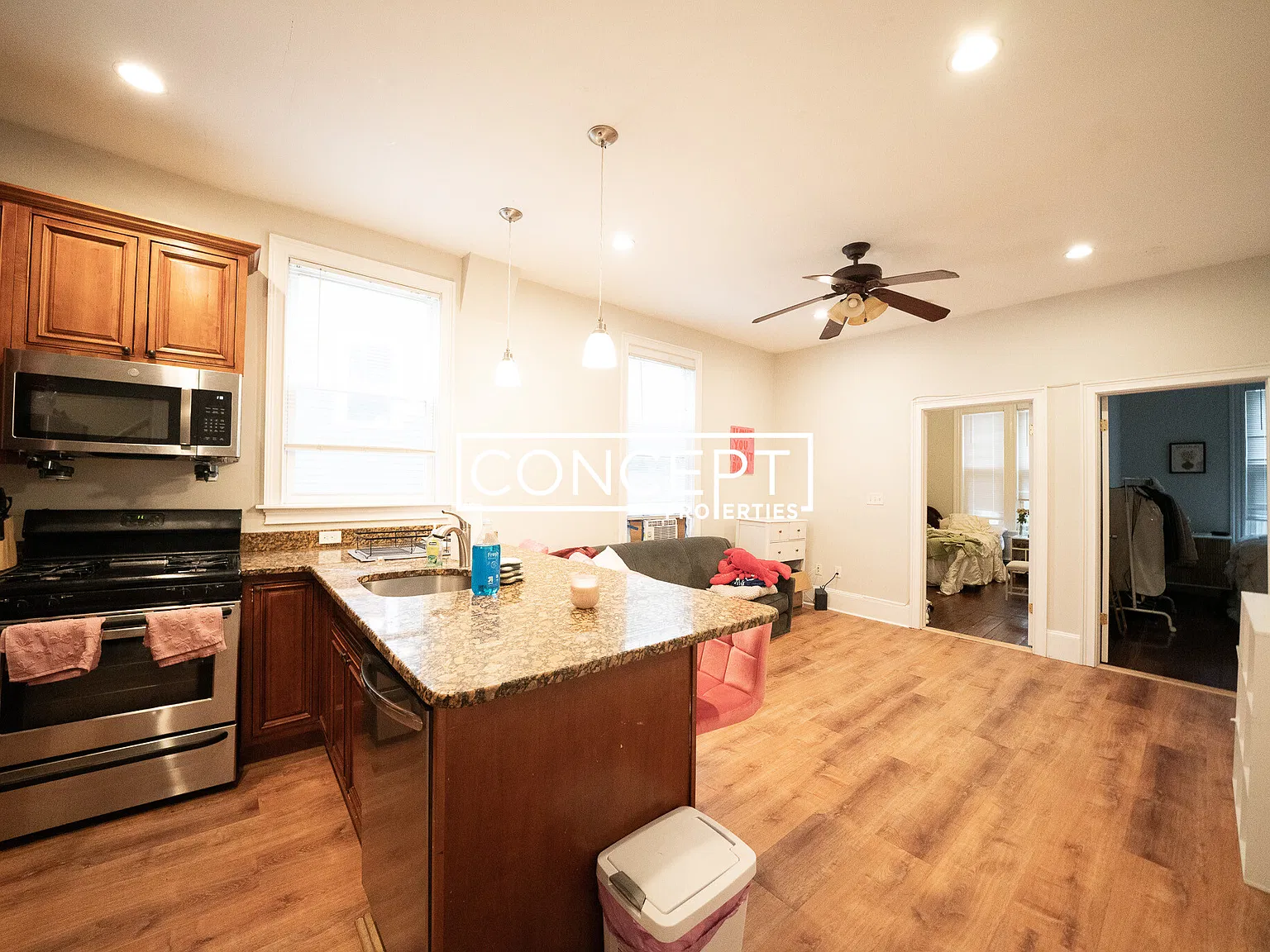 3 bed, 1.0 bath, $5,100 — Photo 1