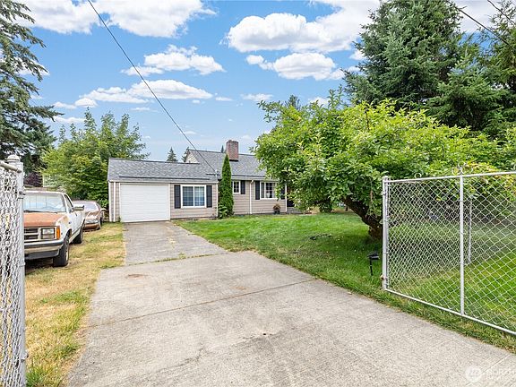 2nd image of 8316 121st Street SW