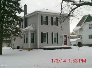 640 E Locust St, Lanark, IL 61046