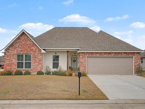 321 Carriage Way, Thibodaux, LA 70301