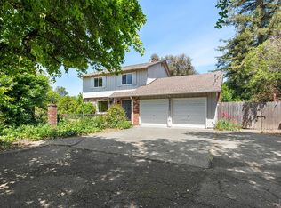 2005 Marsh Rd, Santa Rosa, CA 95403