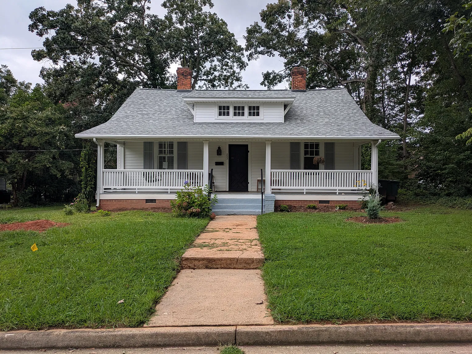 2 bed, 1.5 bath, 1157 sqft, $1,895 — Photo 1