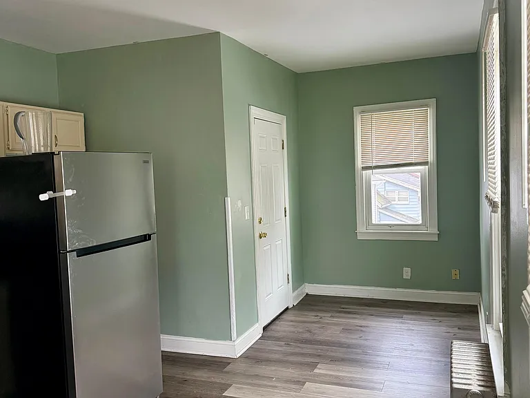 136 Alderman St #3 — Photo 7