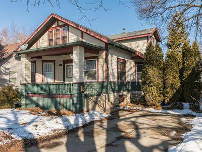 289 Johnson Ave NW, Cedar Rapids, IA, 52405