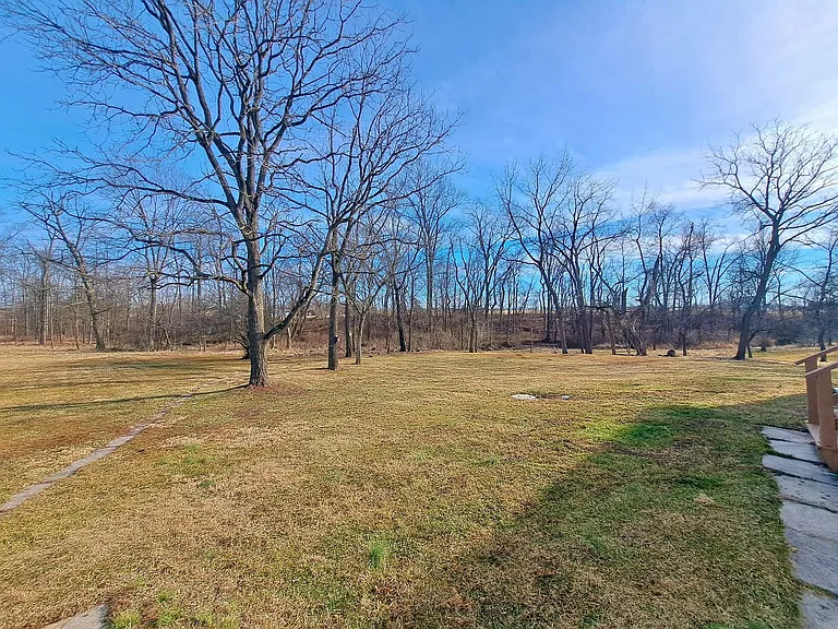 903 Old Carlisle Rd — Photo 44