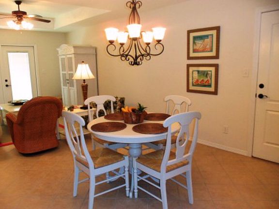 5th image of 5 Doral Dr
