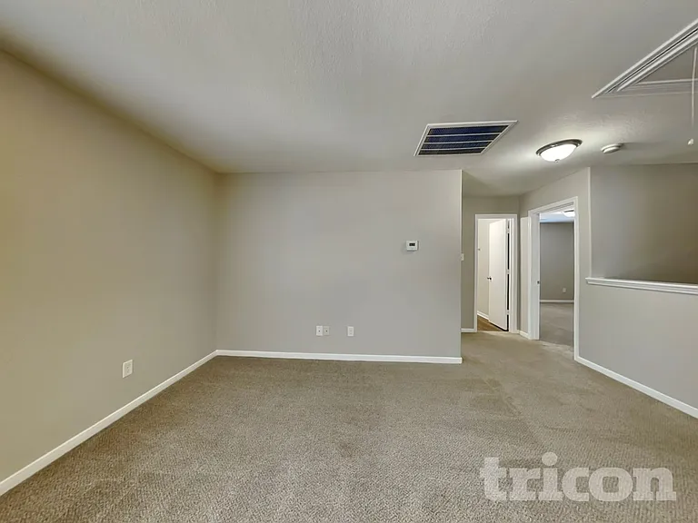 8927 Summer Valley Ln — Photo 13