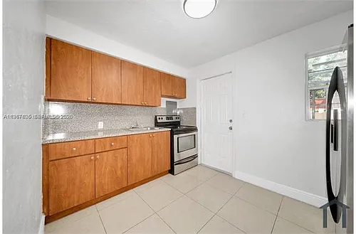 5545 NW 3rd Ave #W Photo 1