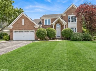 1266 Thorndale Ln, Lake Zurich, IL 60047