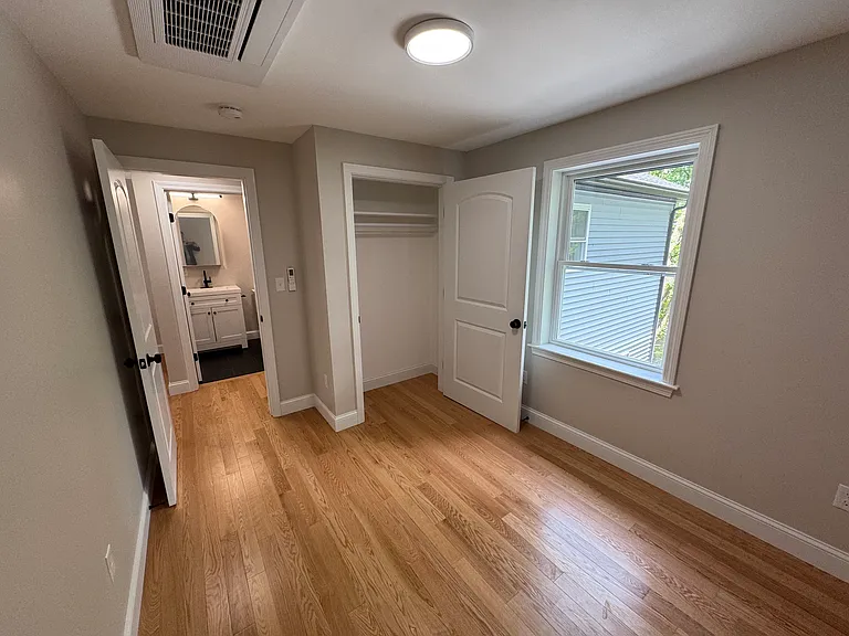 36 Gould St — Photo 17