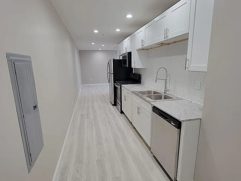The Venue Apartments — Photo 64