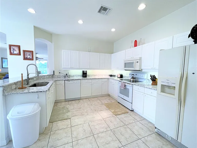1842 San Trovaso Way — Photo 16