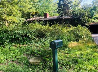 14 Hill N Dale Ln, Saint Louis, MO