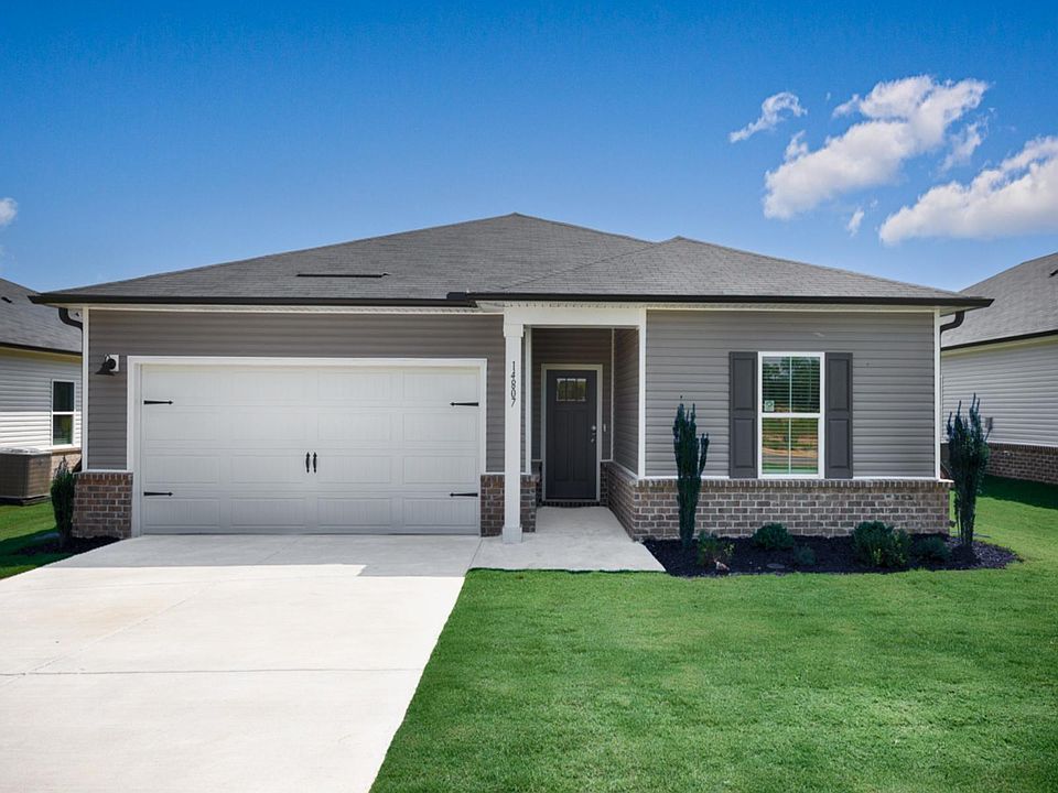 The Buchanan floorplan with Elevation B modeled at Brookhill Reserve.