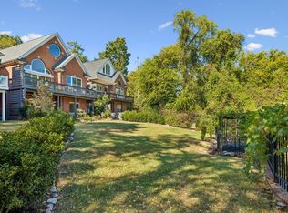 35 Lakeshore Ct, Old Hickory, TN 37138