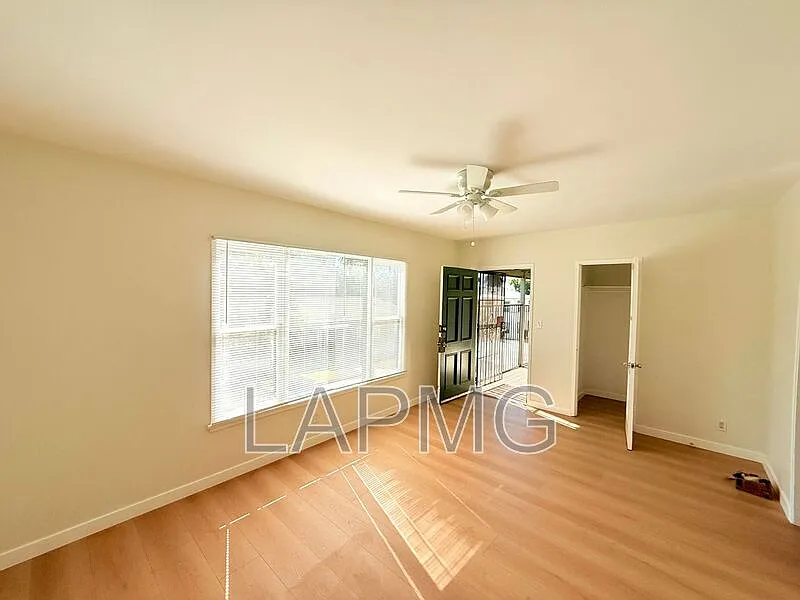 1 bed, 1.0 bath, 682 sqft, $2,100 — Photo 3
