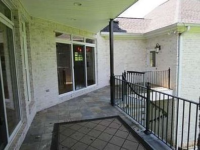 3rd image of 501 Ivy Lake Dr