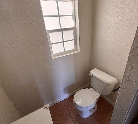 4th image of 225 S Highway 101 APT 8
