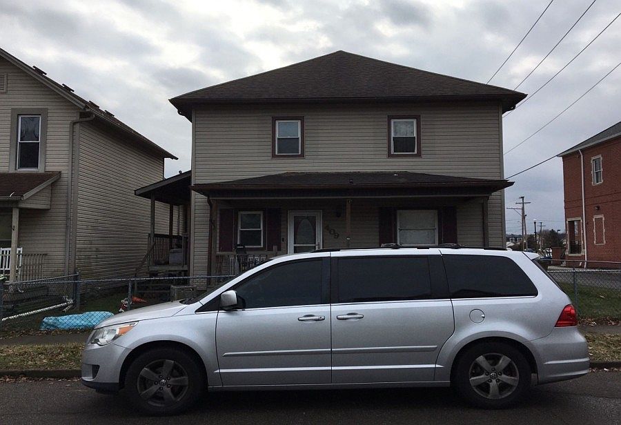 1st image of 409 Tuscarawas St