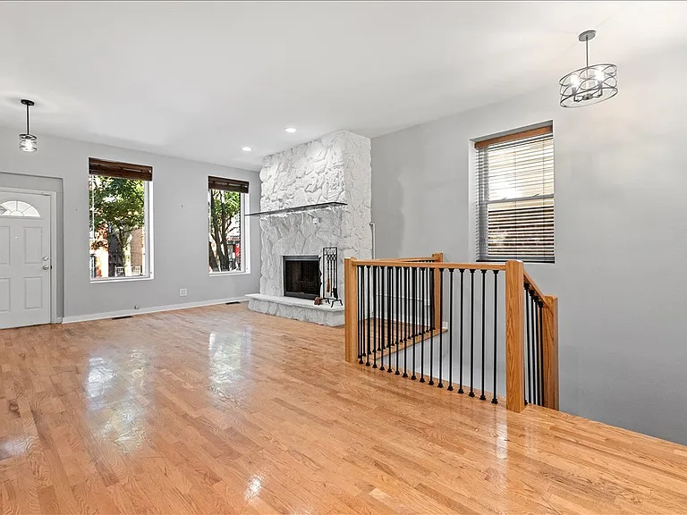1147 W Taylor St #1 — Photo 5