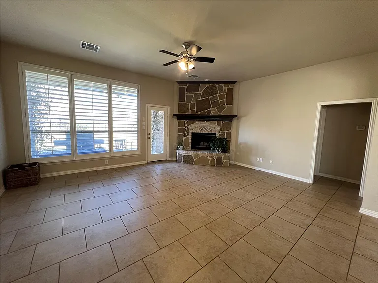 5503 Baby Blue Ln — Photo 14