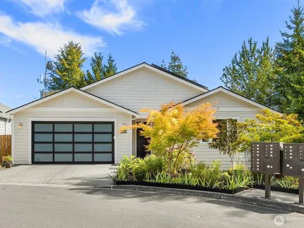 720 Fords Court NW, Bainbridge Island, WA 98110