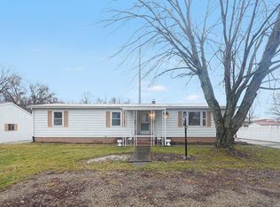 808 Canal St, Dresden, OH 43821