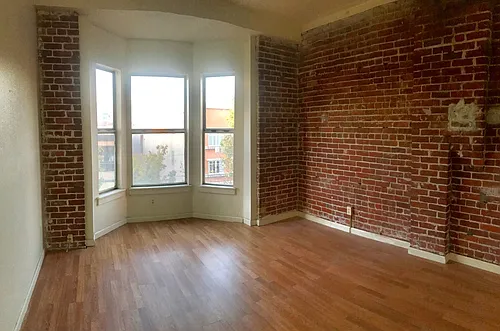 Floor plan 304