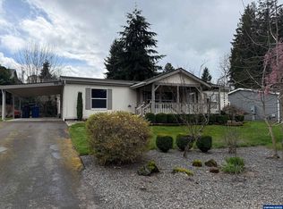 344 SE Hazel St, Mill City, OR