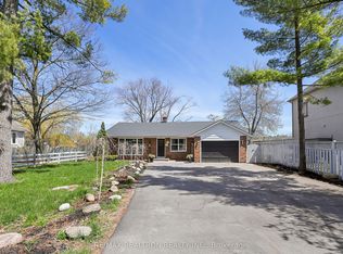 151 Sand Rd, East Gwillimbury, ON L9N 1J2