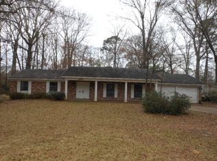 3615 Meadow Lane Rd, Jackson, MS 39212