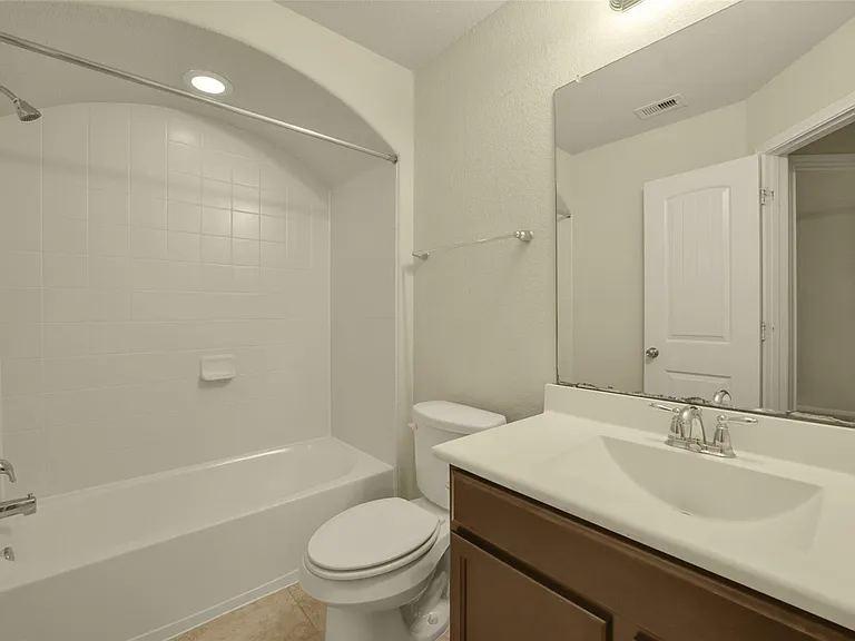 3511 Brampton Island Dr — Photo 41