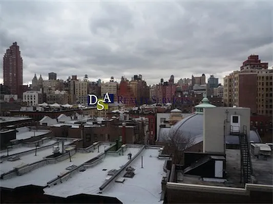 Rented by DSA Realty | media 30