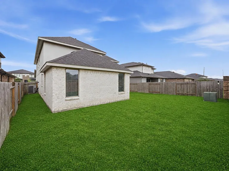 29250 Pikes Peak Dr — Photo 31