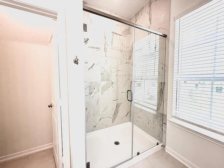 155 W Coralburst Loop — Photo 8