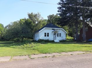 46 Pennsylvania Ave, Gile, WI 54525