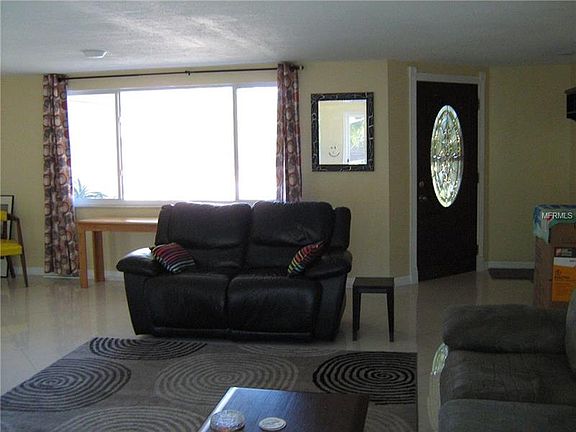 4th image of 1618 Overlook Dr