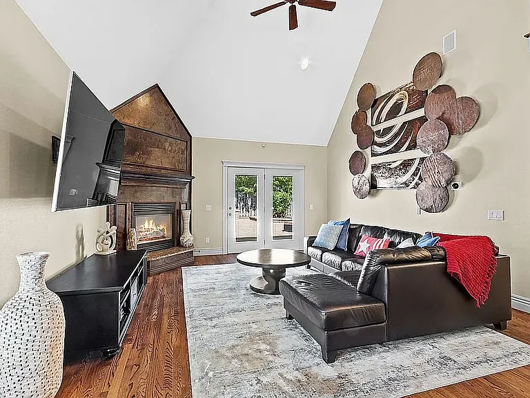 1601 Partridge Run — Photo 10