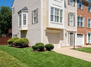 6536 Kelsey Point Cir, Alexandria, VA 22315