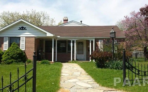 2nd image of 3611 N Twelve Oaks Dr