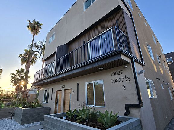 3rd image of 10829 Peach Grove St #3