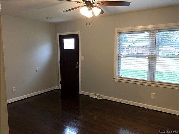 4th image of 103 Wendover Dr