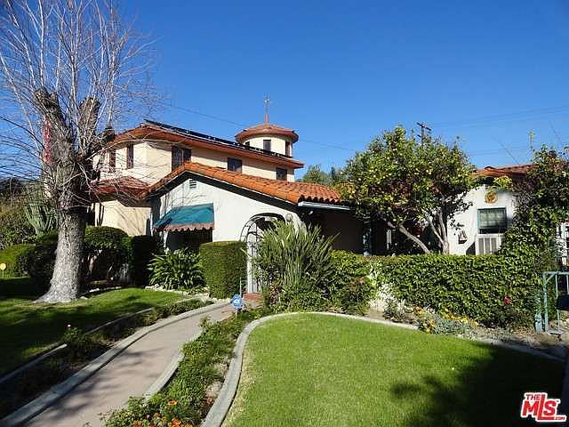 1st image of 3039 N Arrowhead Ave