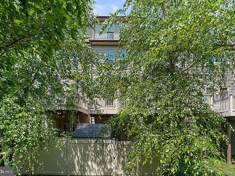 7315 Old Calvary Rd — Photo 43