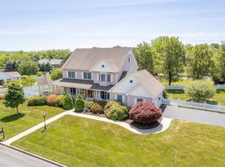 1687 Kevin Dr, Bethlehem, PA 18015